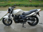 �������� �� ������ �������� Kawasaki ZR-7 1999 ���� 10